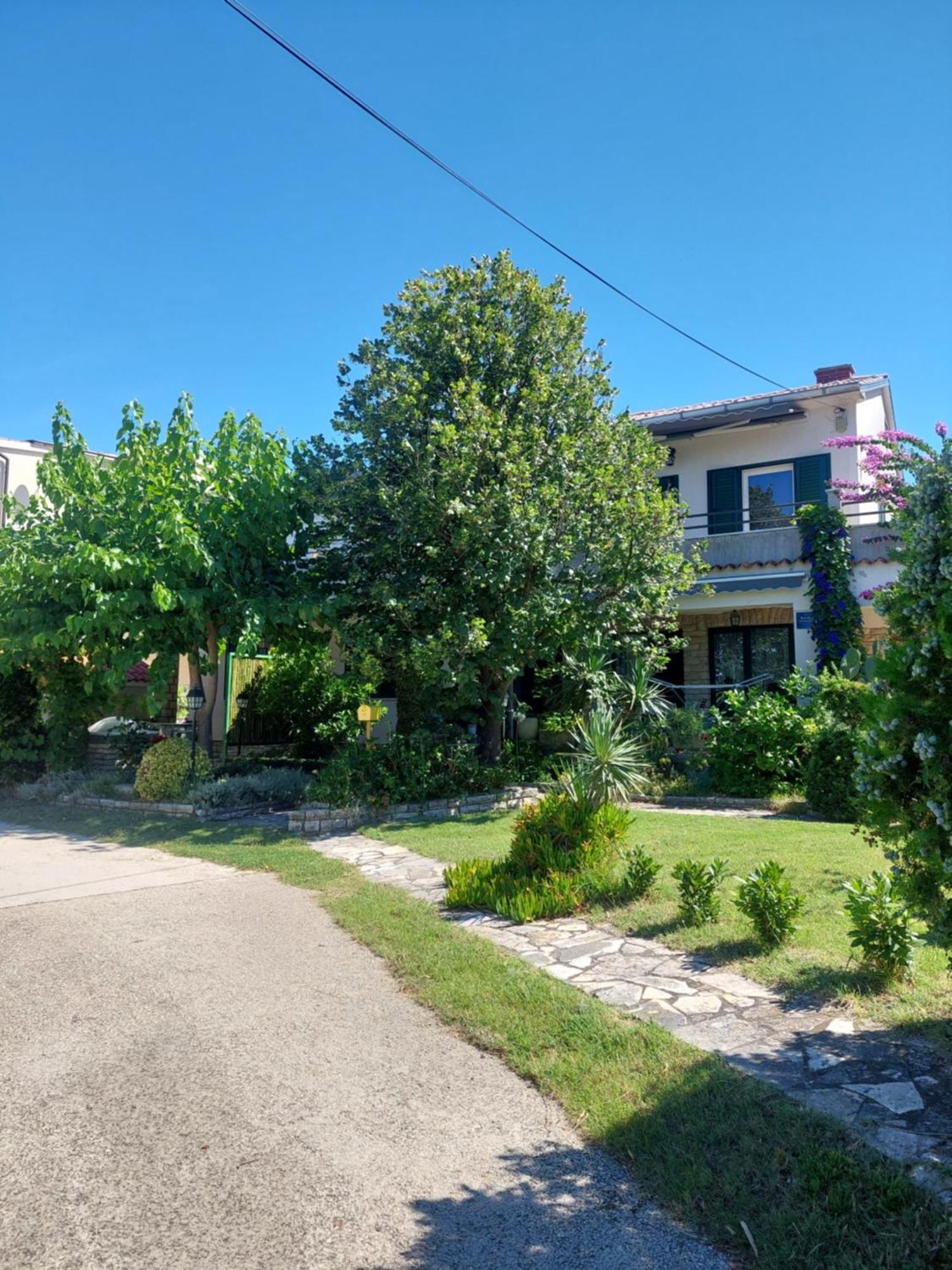 Apartment Roglic Rab Town Exterior photo